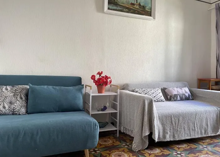 3 Pieces 4 Couchages Sur Bn500-003 * Banyuls-sur-Mer